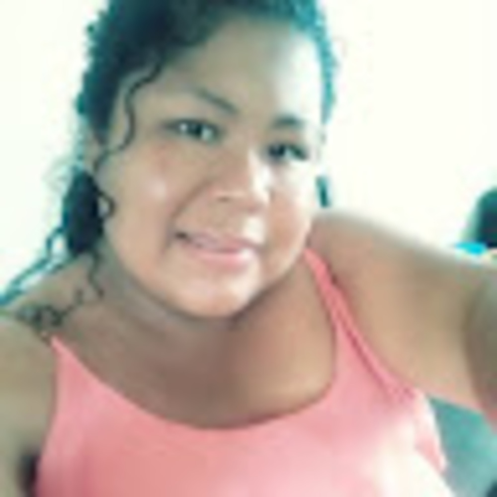 Meet your Posher, Nayeli